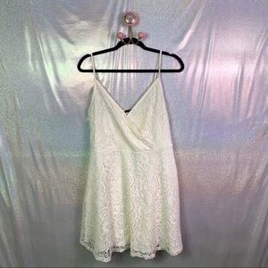 Fire Los Angeles | Cream Lace Dress